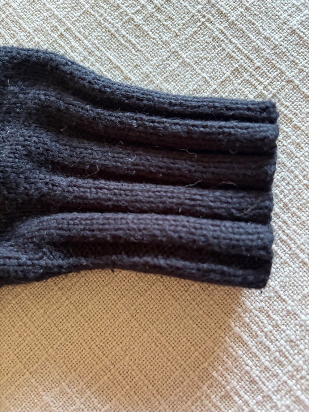 Lauren Ralph Lauren black Sweater with Plaid Trim and Shoulder Buttons Size M - Picture 5 of 6